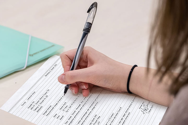 contoh Surat Lamaran Kerja Tulis Tangan