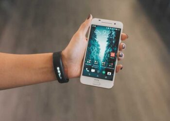 Diproyeksi Tumbuh Rp2.100 Triliun, Menkominfo Dorong Sektor e-Health Untuk Berkolaborasi - Selular.ID