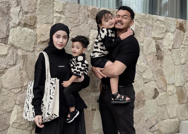 Siapa Aghnia Punjabi, Selebgram Malang yang Buat Heboh dengan Alm. Vidi Aldiano?