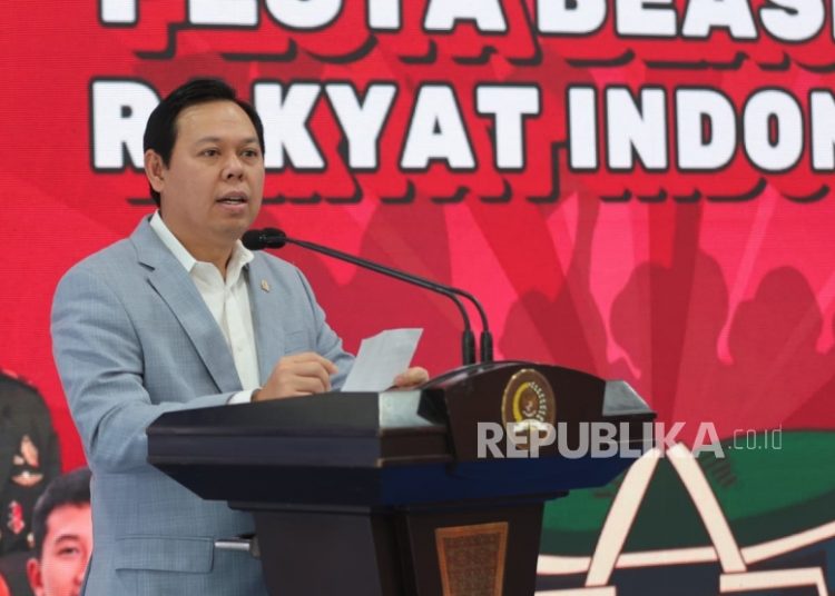 Menahan Diri di Tengah Perang Global: Waktunya Rayakan Lebaran