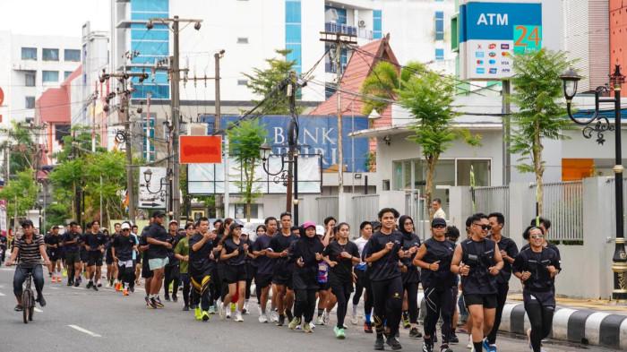 Lari Sambil Ngabuburit, Yamaha Gelar Run The City di Banjarmasin