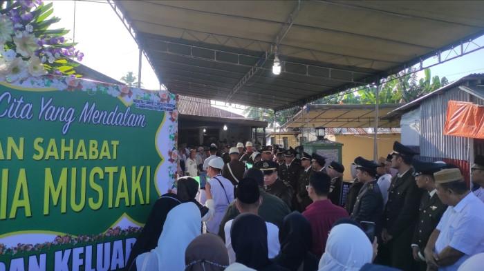 Gubernur Gorontalo Gusnar Ismail Jadi Inspektur Upacara Pelepasan Jenazah Korban Kecelakaan