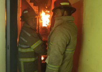 Korsleting Listrik Picu Kebakaran Ruko Dua Lantai di Ampek Angkek Agam