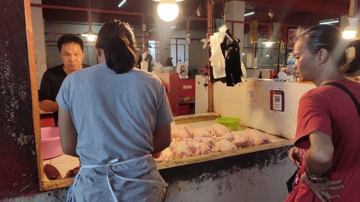 H-1 Pasar Bersehati Manado Penuh Pengunjung, Stok Ayam dan Sapi Habis
