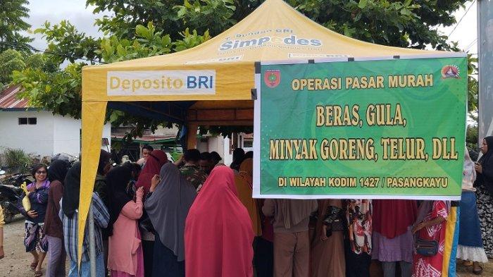 Sehari Jelang Lebaran, Pasar Bambalamotu Pasangkayu Kebuntungan Ratusan Meter