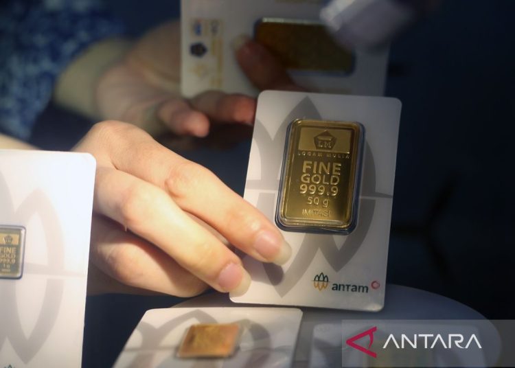 Harga Emas Antam Hari Ini Rp2.997.000 per Gram