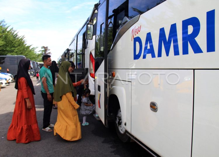 100 Orang Ikut Mudik Gratis Presisi 2026 Polda Maluku Utara