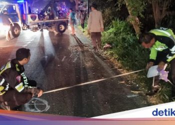 Pria Ditemukan Tewas di Penampungan Tebu Jombang, Motor Korban Masih Utuh